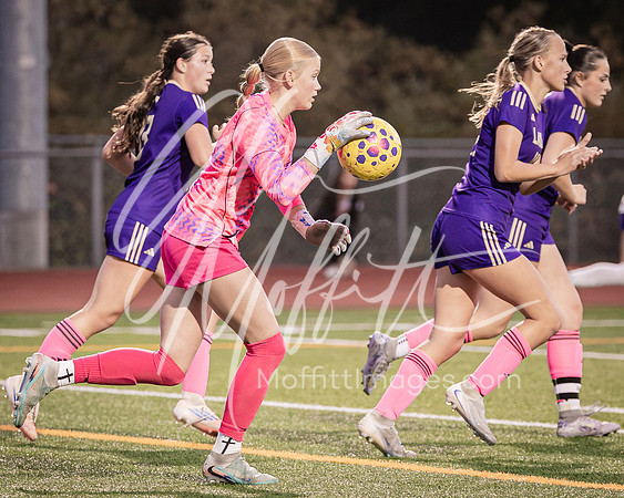 10.06.26 wenatchee at Lk Stevens var Girls Soccer-114