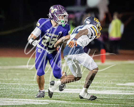 2026-10-16_mariner_vs_Lake_Stevens_football_2423-Edit