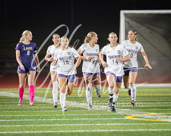 10.06.26 wenatchee at Lk Stevens var Girls Soccer-140