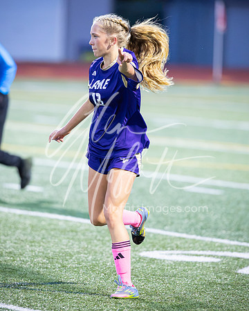 2026-10-13_glacier_peak_vs_Lake_Stevens_girls_soccer_0714-2