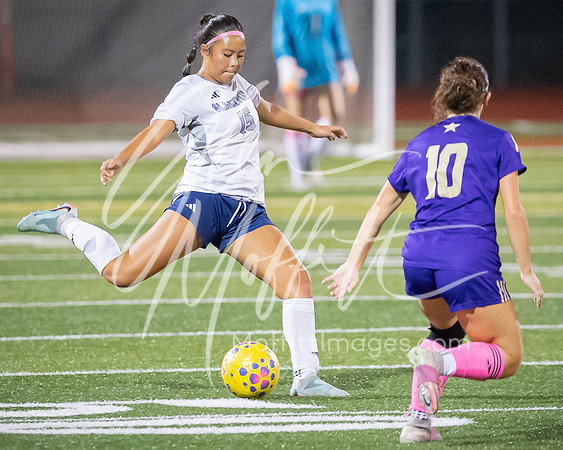2026-10-13_glacier_peak_vs_Lake_Stevens_girls_soccer_2225-129