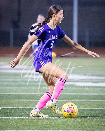 2026-10-13_glacier_peak_vs_Lake_Stevens_girls_soccer_1397-86