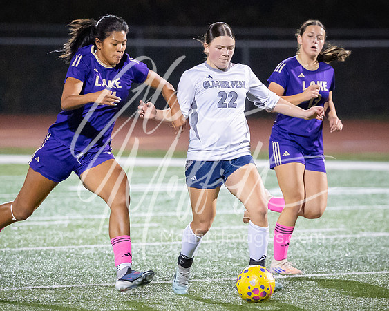 2026-10-13_glacier_peak_vs_Lake_Stevens_girls_soccer_2276-135