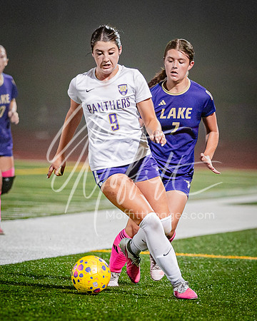 10.06.26 wenatchee at Lk Stevens var Girls Soccer-171