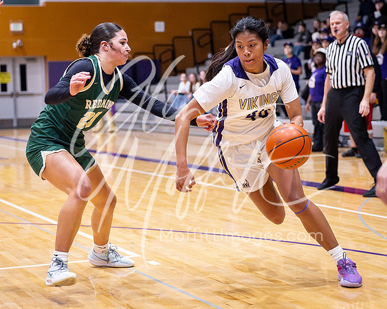 202-02-18 Redmond at Lake Stevens Girls BB Playoff_1253-20250218-DxO_DeepPRIME XD2s