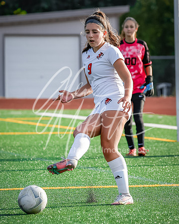 09.24.22 lincoln at Lk Stevens var Grl Socc gdm-6755