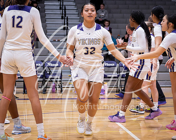 202-02-18 Redmond at Lake Stevens Girls BB Playoff_0335-20250218-DxO_DeepPRIME XD2s