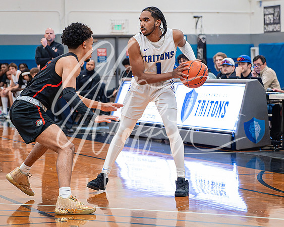 DxO_DeepPRIMEXD_ECC_20240207_Edmonds_College_v_Everett_CC_BB_5781-CR3