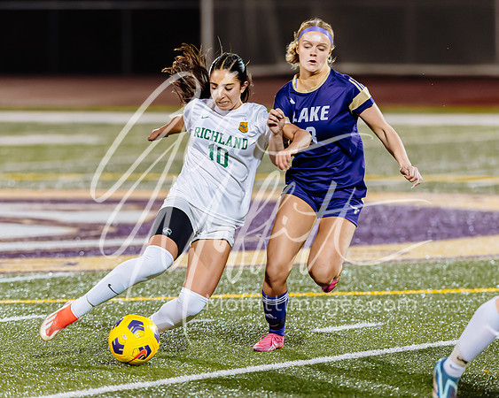11-13-24 Richland at Lake Stevens Girls Soccer Playoff_3230-023