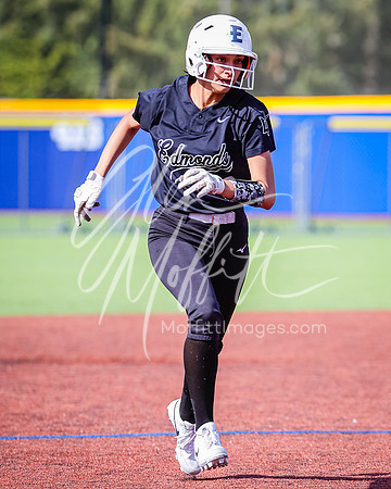 Edmonds_College_v_Skagit_2024_05_01_Softball_0454