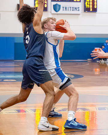 2025-02-22 Bellevue CC vs ECC BB_0835-20250222-DxO_DeepPRIME XD2s