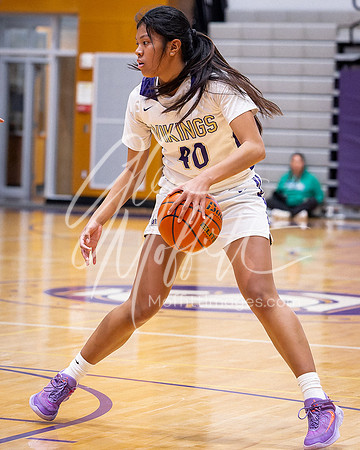 202-02-18 Redmond at Lake Stevens Girls BB Playoff_4286-20250218-DxO_DeepPRIME XD2s