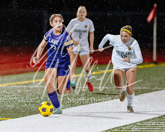 11-13-24 Richland at Lake Stevens Girls Soccer Playoff_0537-173