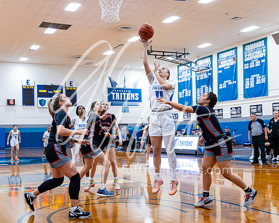 Everett CC at Edmonds C womens BB 02-07-2024-41