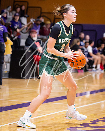 202-02-18 Redmond at Lake Stevens Girls BB Playoff_2938-20250218-DxO_DeepPRIME XD2s