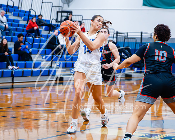Everett CC at Edmonds C womens BB 02-07-2024-17