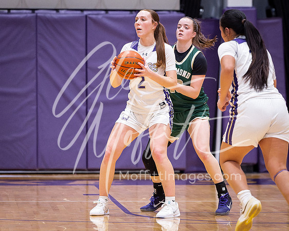 202-02-18 Redmond at Lake Stevens Girls BB Playoff_2542-20250218-DxO_DeepPRIME XD2s