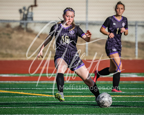 09.24.22 lincoln at Lk Stevens var Grl Socc gdm-6484