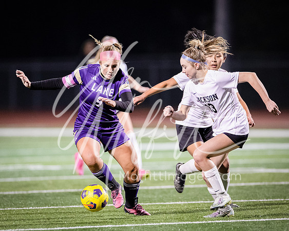 vnn_20231031_Jack_at_LS_Var_Grls_Socc_0610-Edit