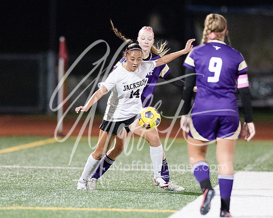 vnn_20231031_Jack_at_LS_Var_Grls_Socc_0710-Edit