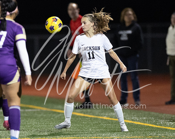 vnn_20231031_Jack_at_LS_Var_Grls_Socc_0957