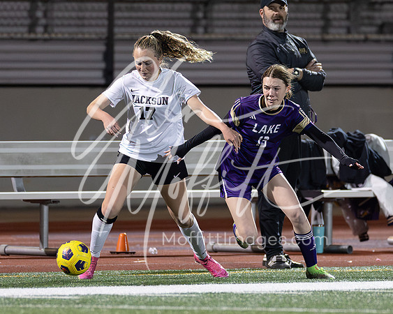 vnn_20231031_Jack_at_LS_Var_Grls_Socc_1071-Enhanced-NR-Edit