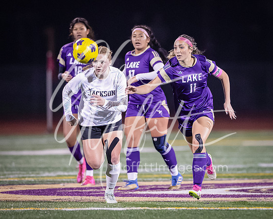 vnn_20231031_Jack_at_LS_Var_Grls_Socc_2011-Edit