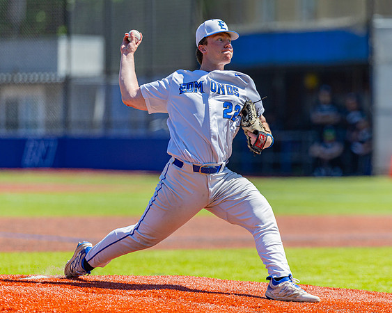 Edmonds_College_v_Shoreline_2024_05_11_Baseball_0739