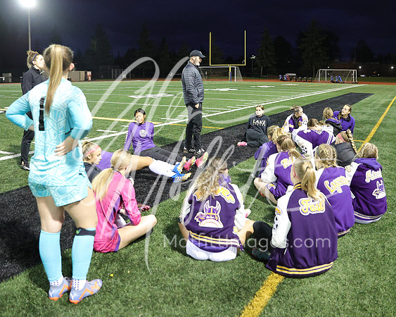 vnn_20231102_LS_at_Kamiak_Var_Grls_Socc_0027