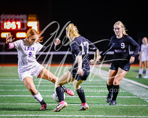 vnn_20231102_LS_at_Kamiak_Var_Grls_Socc_0145