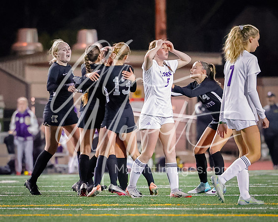 vnn_20231102_LS_at_Kamiak_Var_Grls_Socc_0316
