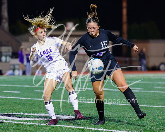 vnn_20231102_LS_at_Kamiak_Var_Grls_Socc_0575-Edit