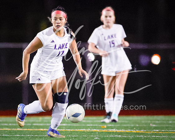 vnn_20231102_LS_at_Kamiak_Var_Grls_Socc_1138