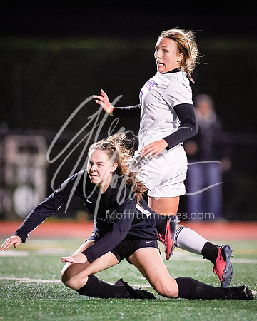 vnn_20231102_LS_at_Kamiak_Var_Grls_Socc_1167-Edit
