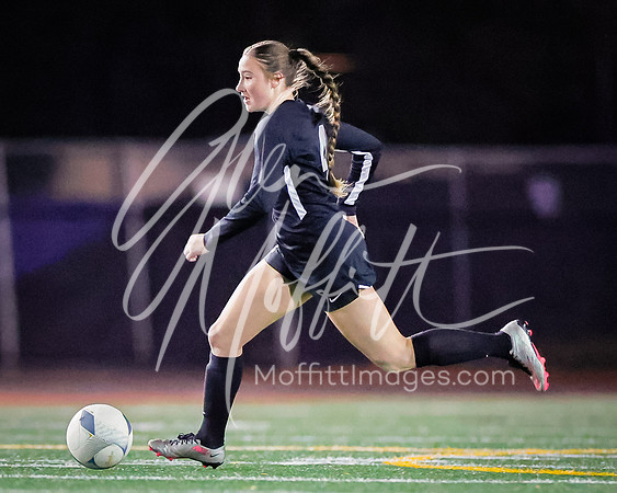vnn_20231102_LS_at_Kamiak_Var_Grls_Socc_1625