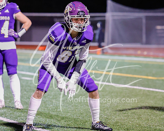 vnn_20231110_woodnvle_at_LS_Var_Football_playoff_2814
