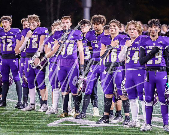 vnn_20231110_woodnvle_at_LS_Var_Football_playoff_2919