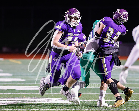 vnn_20231110_woodnvle_at_LS_Var_Football_playoff_2930