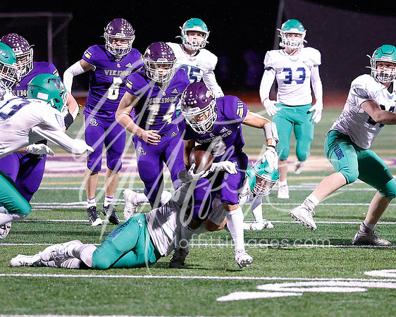 vnn_20231110_woodnvle_at_LS_Var_Football_playoff_3025-Edit
