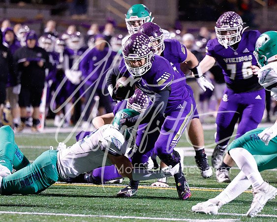 vnn_20231110_woodnvle_at_LS_Var_Football_playoff_3253