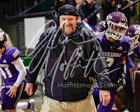 vnn_20231110_woodnvle_at_LS_Var_Football_playoff_3330