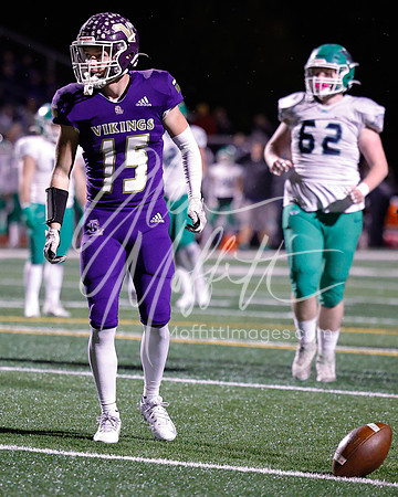 vnn_20231110_woodnvle_at_LS_Var_Football_playoff_3366
