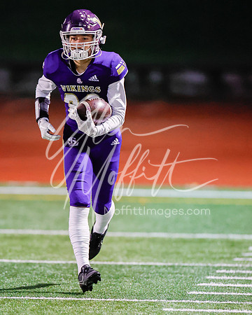 vnn_20231110_woodnvle_at_LS_Var_Football_playoff_3557