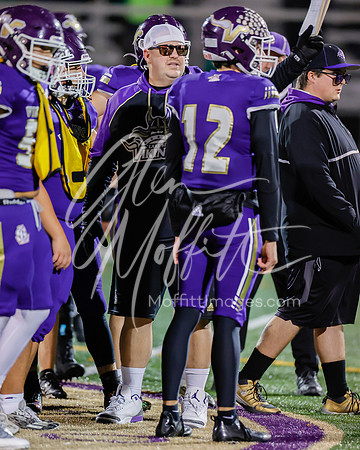 vnn_20231110_woodnvle_at_LS_Var_Football_playoff_3798