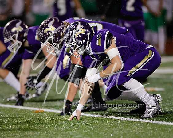 vnn_20231110_woodnvle_at_LS_Var_Football_playoff_4024