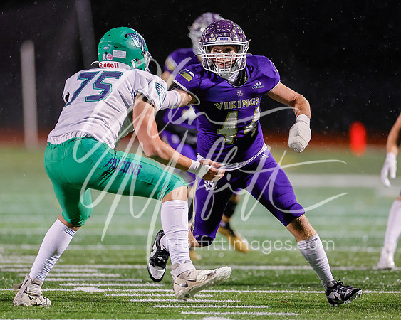 vnn_20231110_woodnvle_at_LS_Var_Football_playoff_4168-Edit
