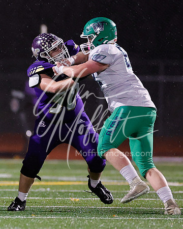 vnn_20231110_woodnvle_at_LS_Var_Football_playoff_4274