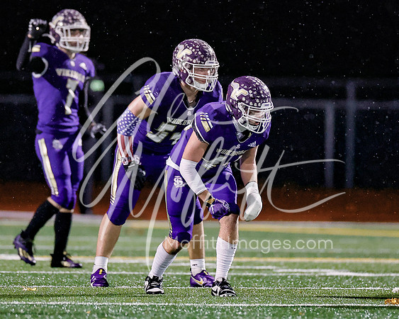 vnn_20231110_woodnvle_at_LS_Var_Football_playoff_4411