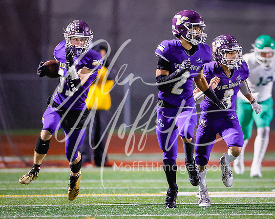 vnn_20231110_woodnvle_at_LS_Var_Football_playoff_4479-Edit