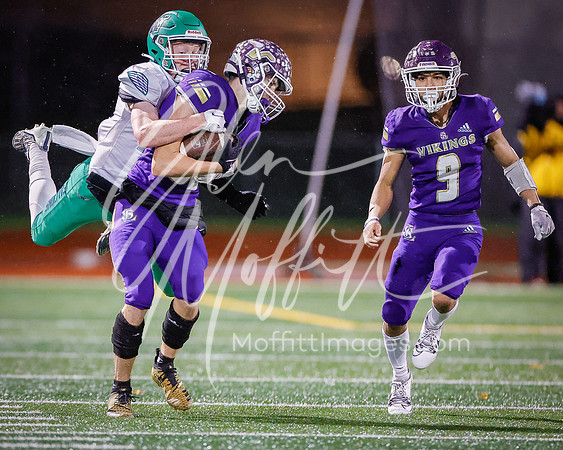vnn_20231110_woodnvle_at_LS_Var_Football_playoff_4507-Edit